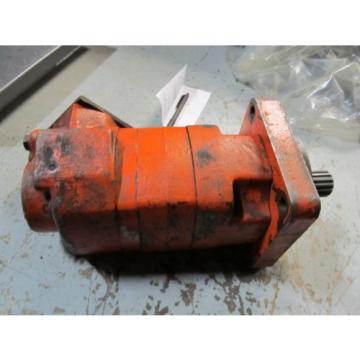 CHARLYN Kiribati  HYDRAULIC MOTOR 109-1181-004 W. 1-1/4&#034; SHAFT DIA.14 TOOTH SPLINE