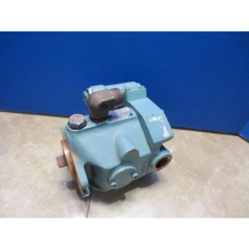 DAIKIN Gibraltar  PISTON PUMP V8A1RXT-20 WF-26