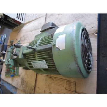 DAIKIN Kazakhstan  3 PHASE INDUCTION MOTOR M15A1-3-30 PUMP V15A1R-40 CNC