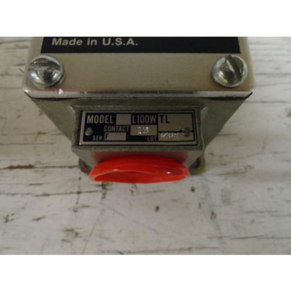 Telemecanique / RB Denison L100WTL Type L Limit Switch  Origin #4 image