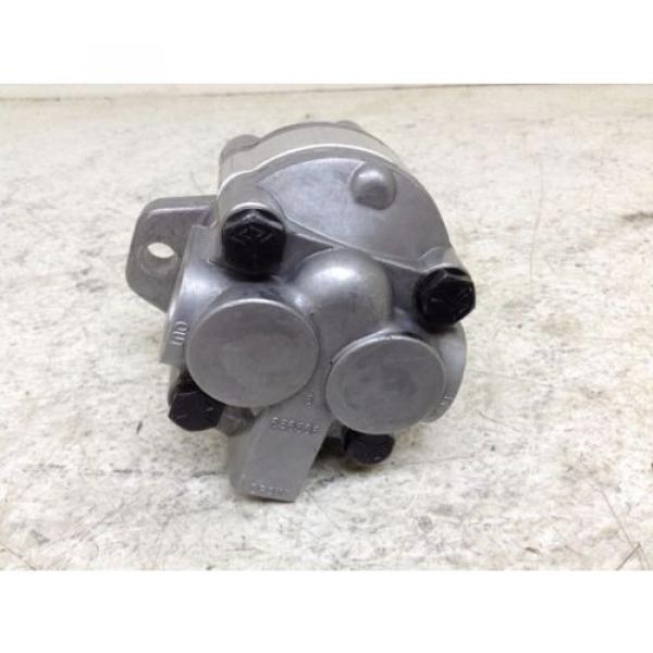 Parker Fiji  Denison D17AA1A Gear Pump #3 image