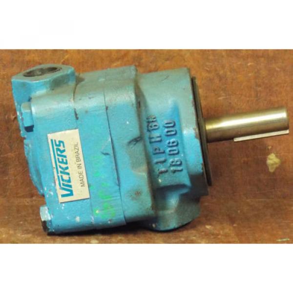 1 Korea-South  NEW VICKERS V210-9W-1A-12-S214 HYDRAULIC VANE PUMP NNB ***MAKE OFFER*** #1 image